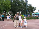 Filename=2007Aug-400.jpg
Filesize=210KiB
Dimensions=640x480
Date added=Sep 02, 2007 2007Aug-400.jpg