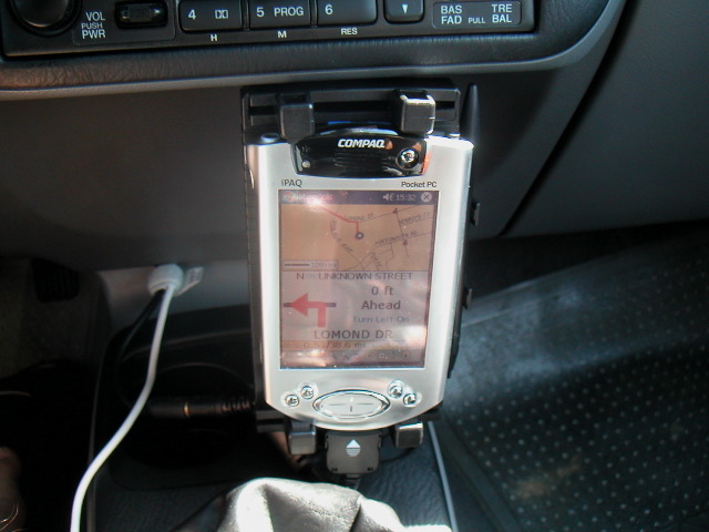 iPAQ 3870 with Mapopolis